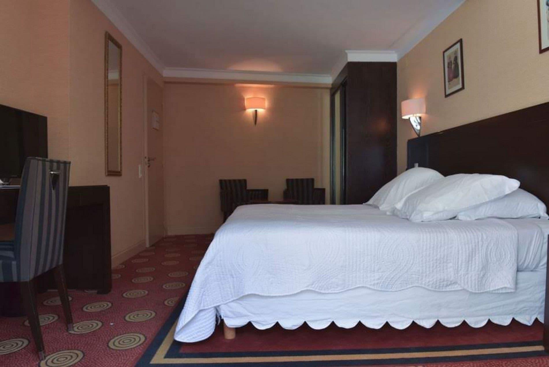 Gradlon Hotel Quimper Exterior photo