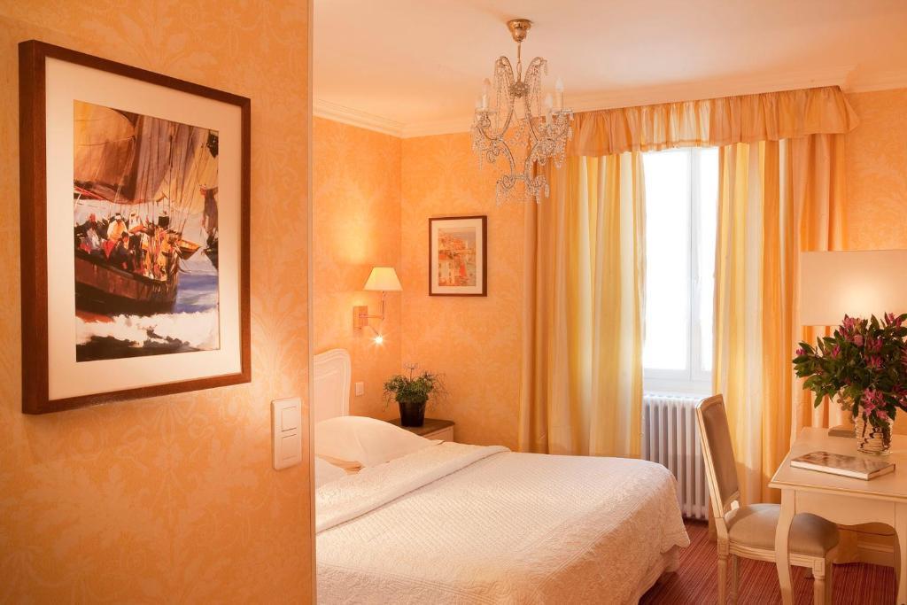 Gradlon Hotel Quimper Room photo