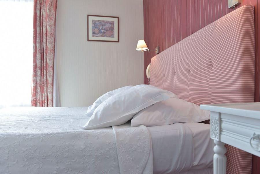 Gradlon Hotel Quimper Exterior photo