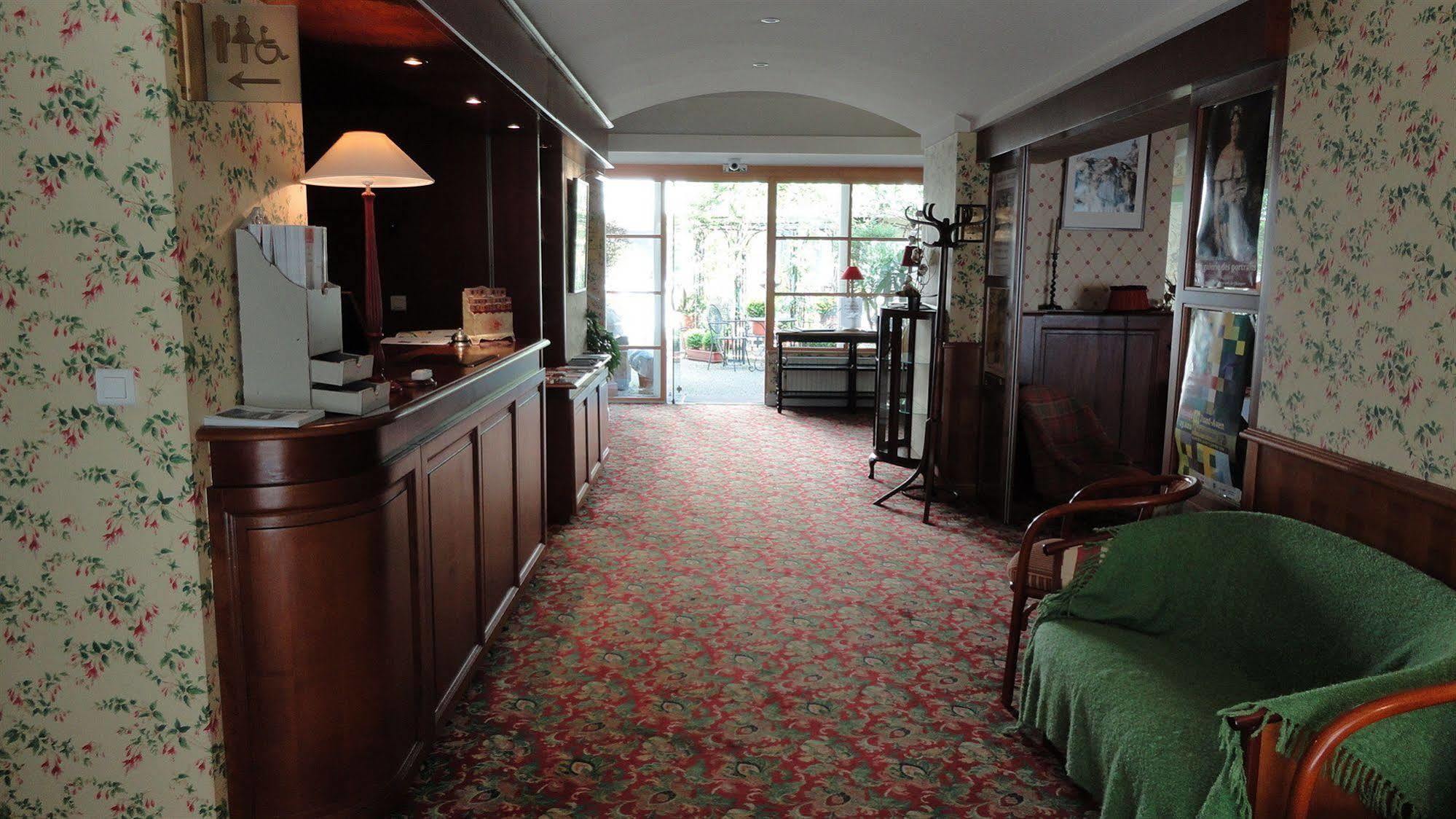 Gradlon Hotel Quimper Exterior photo